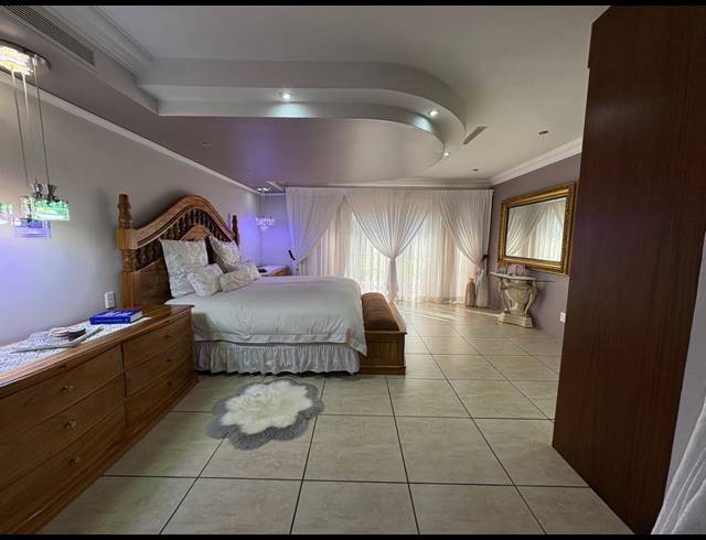 6 BEDROOM HOUSE FOR SALE IN MEYERTON EXT 6
